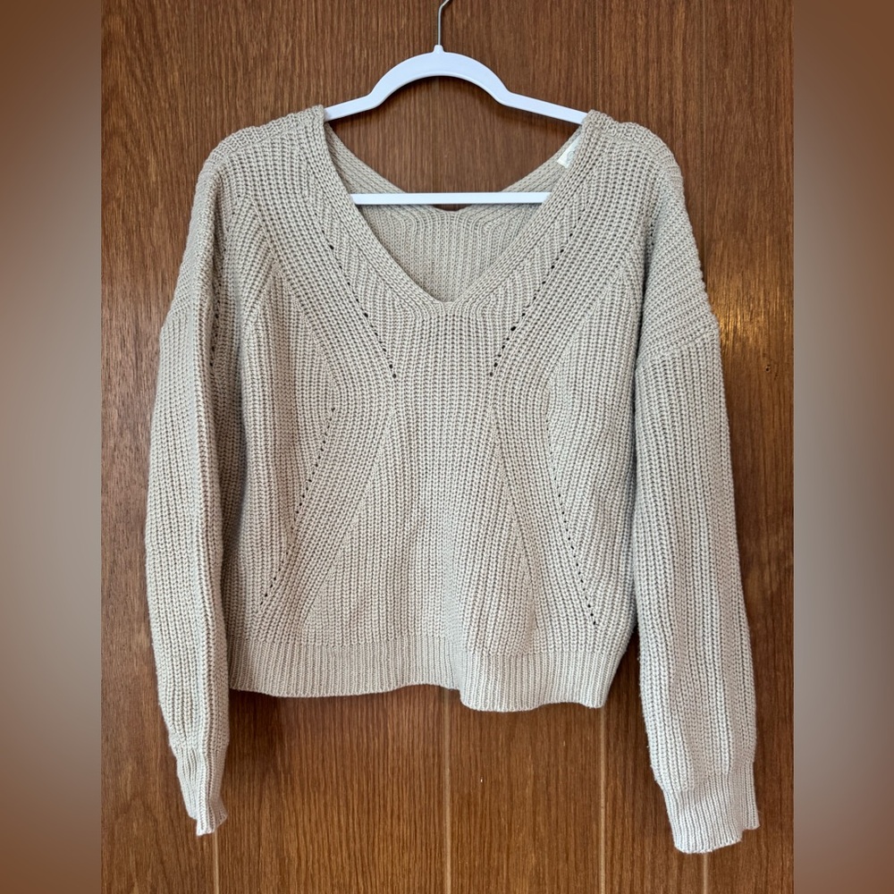 Elegant Beige V-Neck Sweater